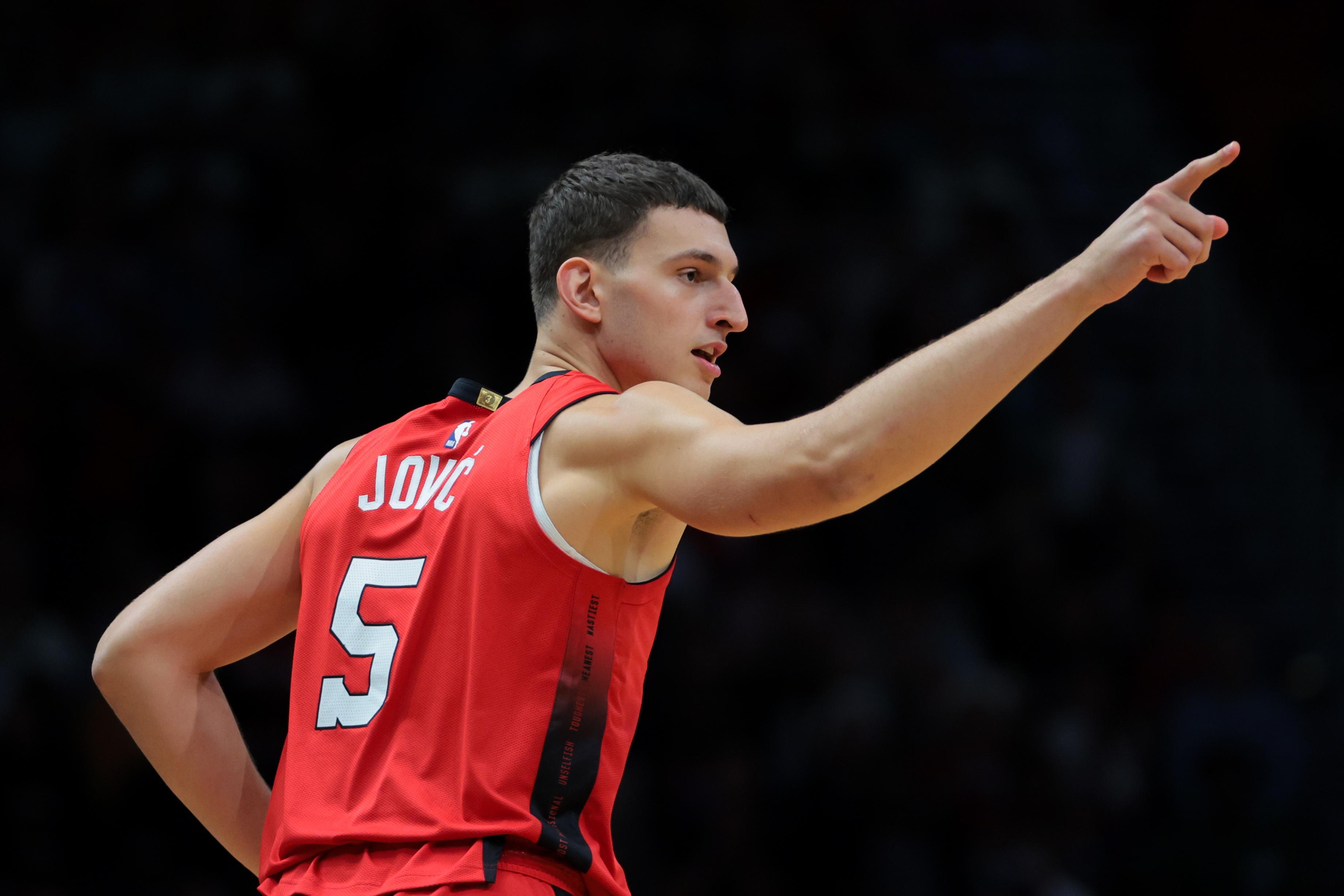 开云足球-约维奇：热火首次训练尤尔特塞文打爆了我 我怀疑自己是否适合NBA